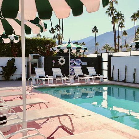 The Marley Hotel By Avantstay Classic Palm Springs Hotel W Pool Hot Tub 外观 照片